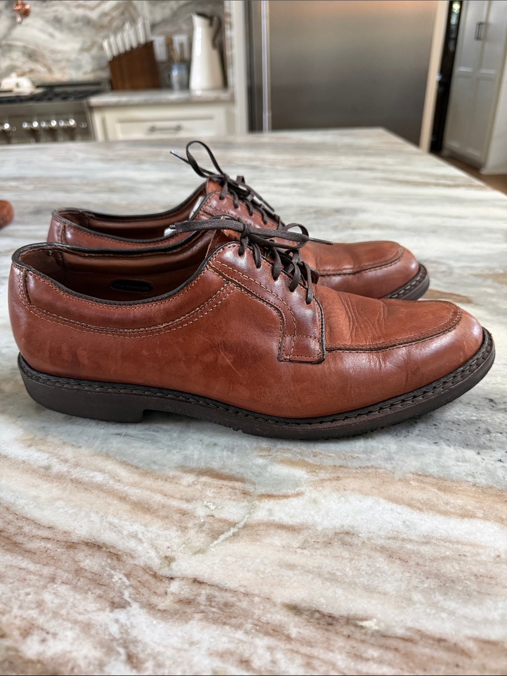Men’s ALLEN EDMONDS sz 11.5 E shoes